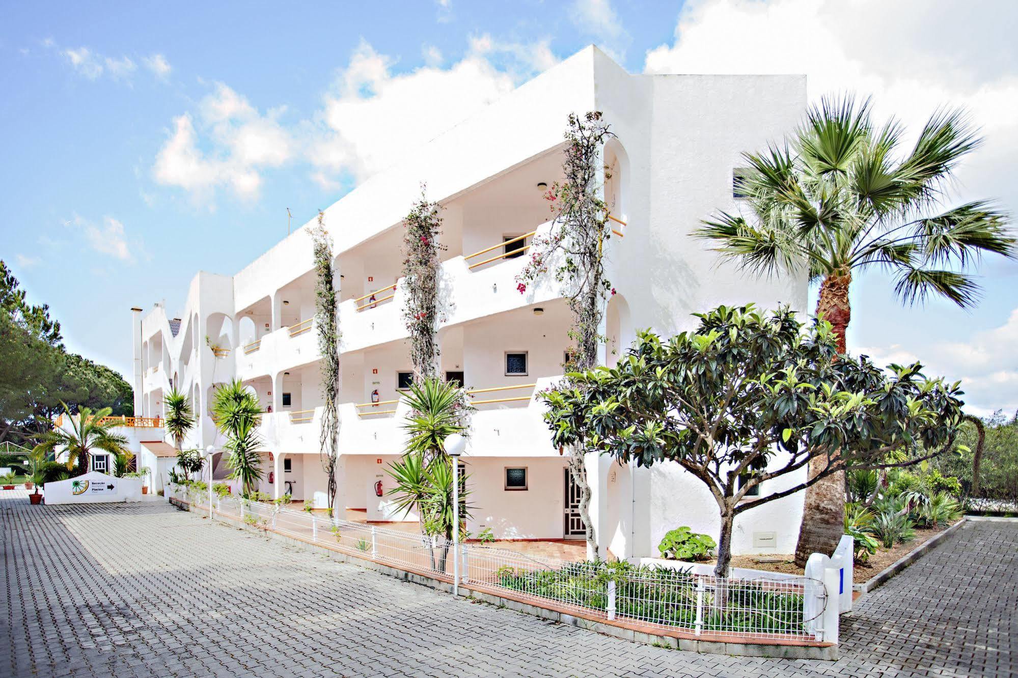 Apartamentos Turisticos Gida By Umbral Quarteira Bagian luar foto