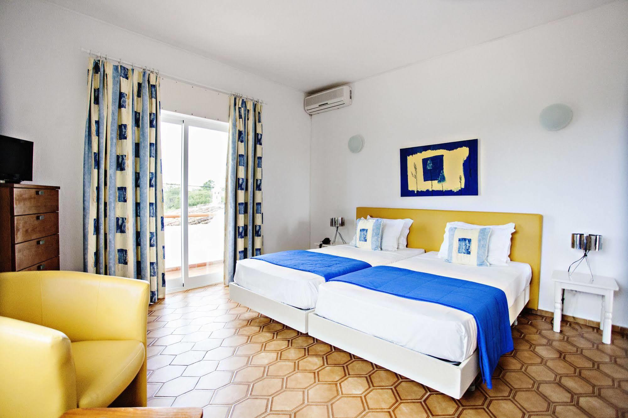 Apartamentos Turisticos Gida By Umbral Quarteira Bagian luar foto